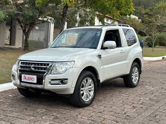 MITSUBISHI PAJERO FULL 3.2 HPE 4X4 16V TURBO INTERCOOLER DIESEL 2P AUTOMÁTICO